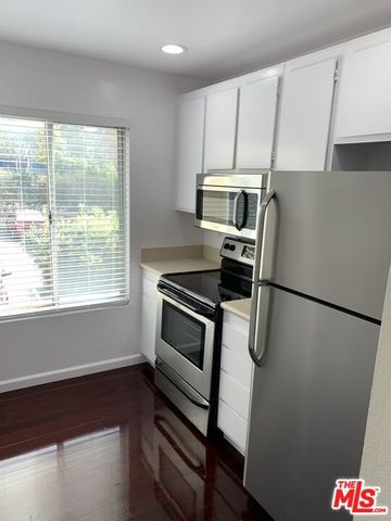 4105 SUMMERTIME Lane, Culver City, CA 90230