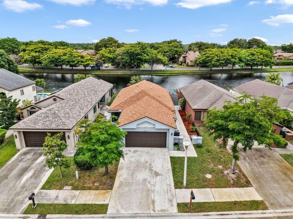 3761 NW 21 Street, Coconut Creek, FL 33066