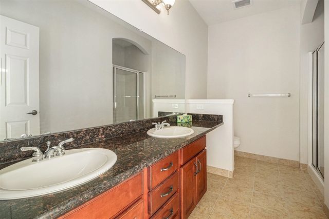 217 W Oakbrook Drive, Ann Arbor, MI 48103