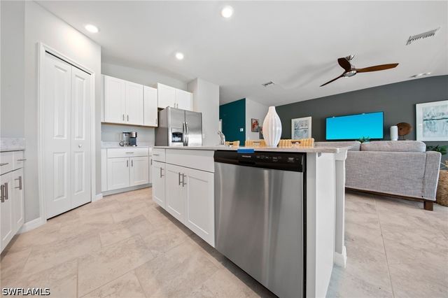 4204 Villa Rapallo WAY, North Fort Myers, FL 33917