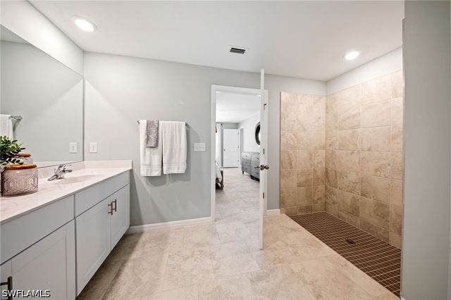 4204 Villa Rapallo WAY, North Fort Myers, FL 33917