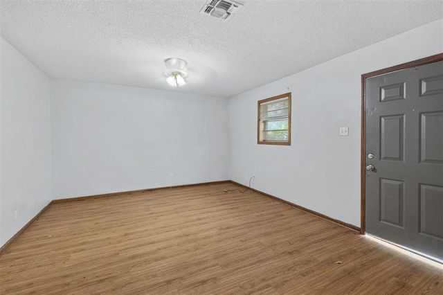 279 Victoria Drive, Lake Charles, LA 70611