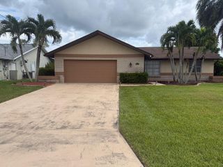 1824 SE 1st Terrace, Cape Coral, FL 33990