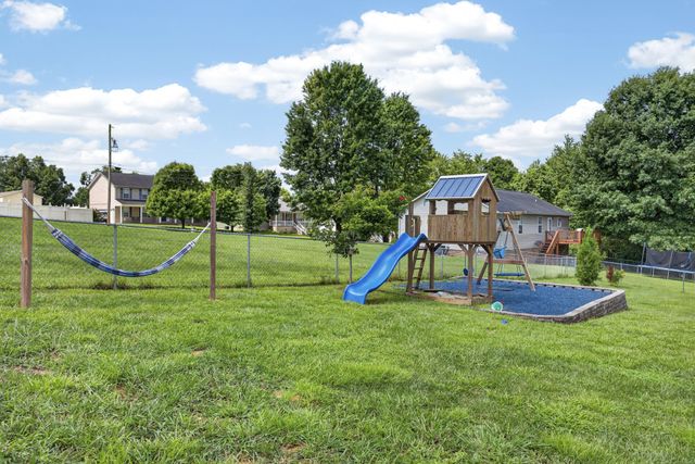 2977 West Haven Dr, Cookeville, TN 38501