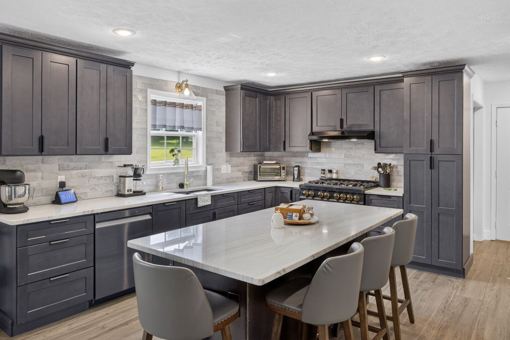 2977 West Haven Dr, Cookeville, TN 38501