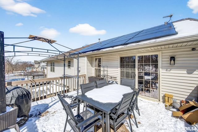 512 BITTERSWEET Avenue, Germantown Hills, IL 61548