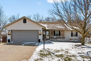 512 BITTERSWEET Avenue, Germantown Hills, IL 61548