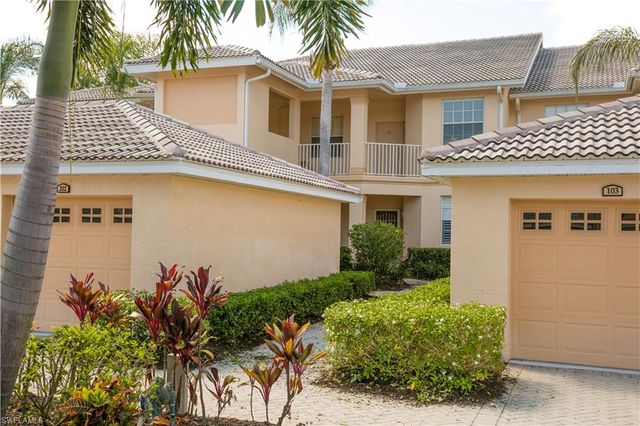 3964 Bishopwood CT E 1-202, Naples, FL 34114