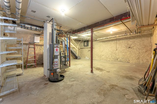 55 Bronx Avenue, Waterbury, CT 06705