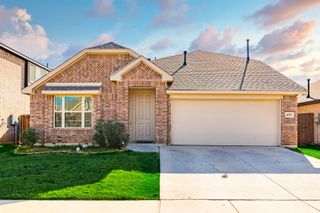4513 Pentridge Drive, Fort Worth, TX 76036