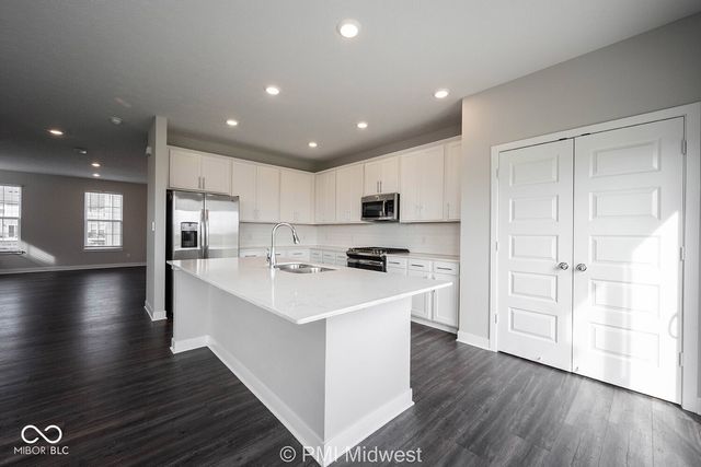 7278 Zanesville Road, Carmel, IN 46033