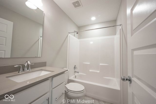 7278 Zanesville Road, Carmel, IN 46033