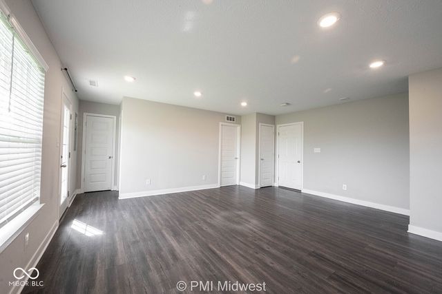 7278 Zanesville Road, Carmel, IN 46033