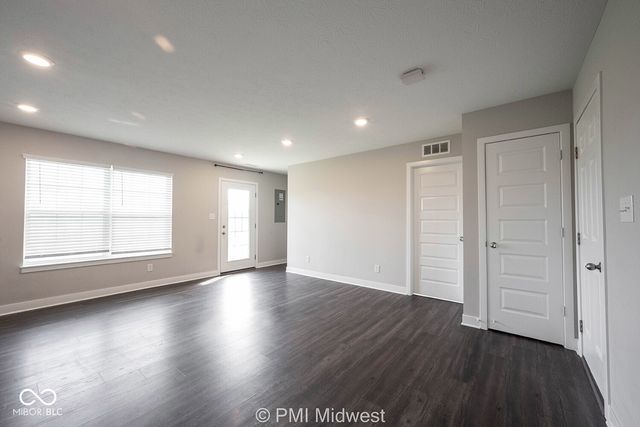 7278 Zanesville Road, Carmel, IN 46033