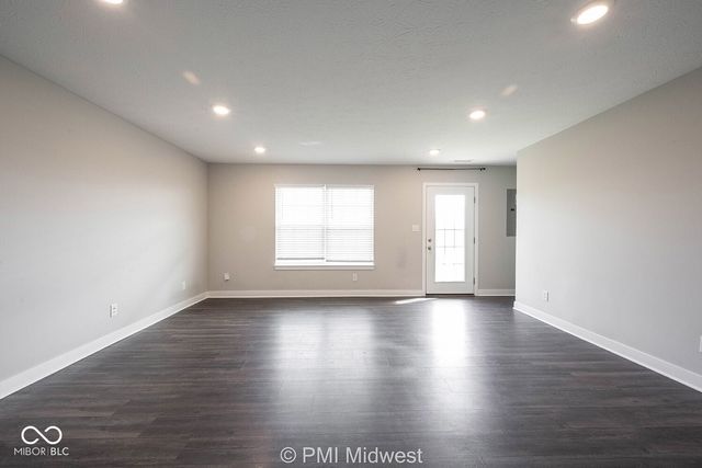 7278 Zanesville Road, Carmel, IN 46033