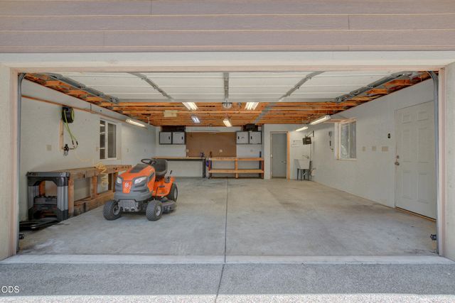 188 Verde Lane, Merlin, OR 97532