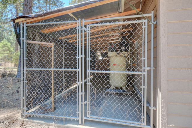 188 Verde Lane, Merlin, OR 97532