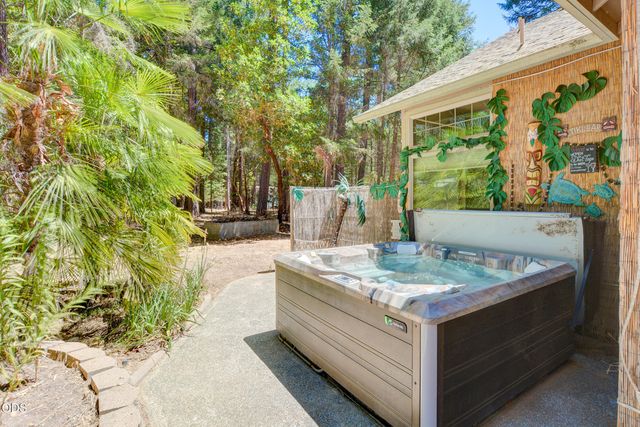 188 Verde Lane, Merlin, OR 97532