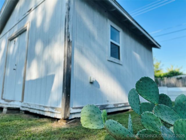 1016 E Aberdeen Street, Muskogee, OK 74403