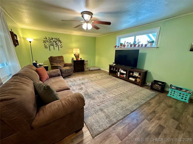 1016 E Aberdeen Street, Muskogee, OK 74403