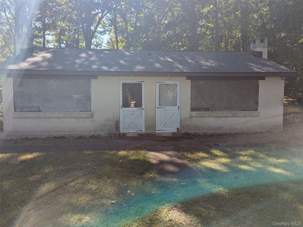 217 W Mohican Trail, Glen Spey, NY 12737