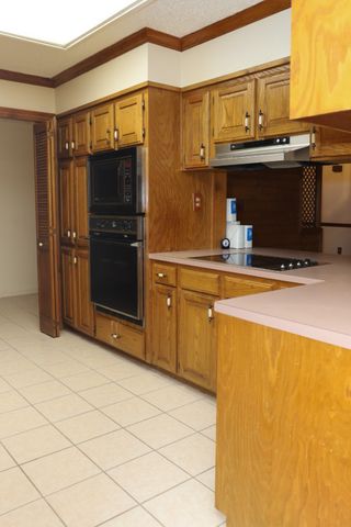 3815 Eames Circle, Shreveport, LA 71119