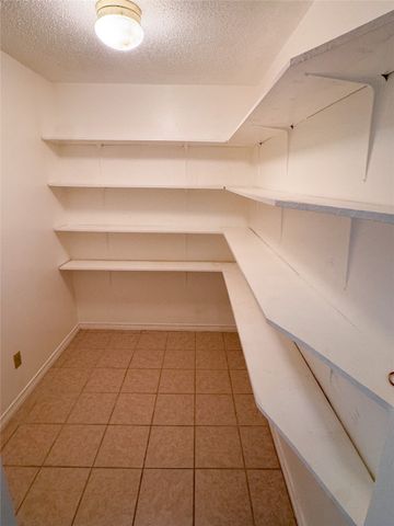 3815 Eames Circle, Shreveport, LA 71119