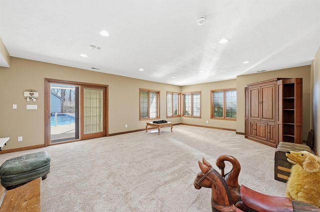 7891 W Whiteland Road, Bargersville, IN 46106