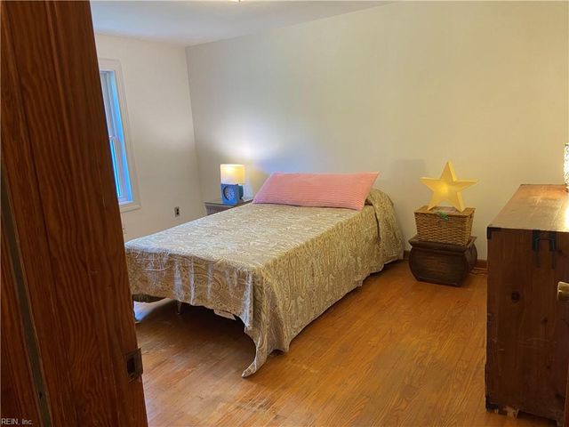 2708 N Landing RD, Virginia Beach, VA 23456