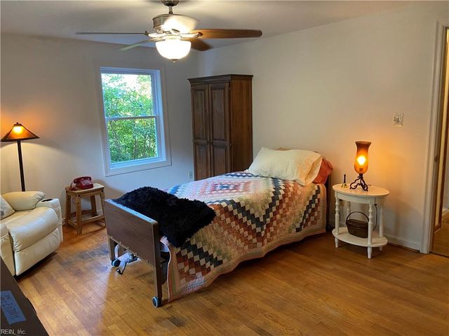 2708 N Landing RD, Virginia Beach, VA 23456