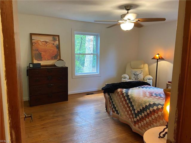 2708 N Landing RD, Virginia Beach, VA 23456