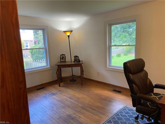 2708 N Landing RD, Virginia Beach, VA 23456
