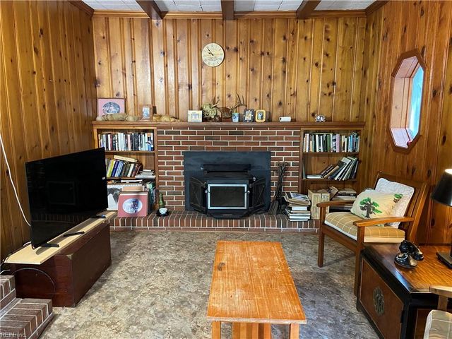 2708 N Landing RD, Virginia Beach, VA 23456