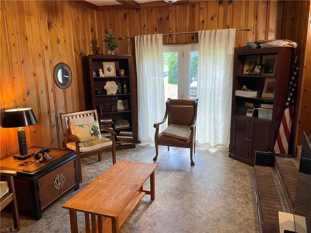 2708 N Landing RD, Virginia Beach, VA 23456