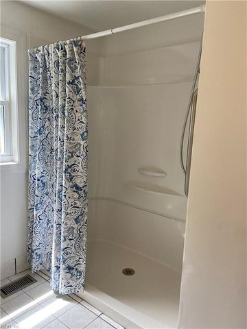 2708 N Landing RD, Virginia Beach, VA 23456