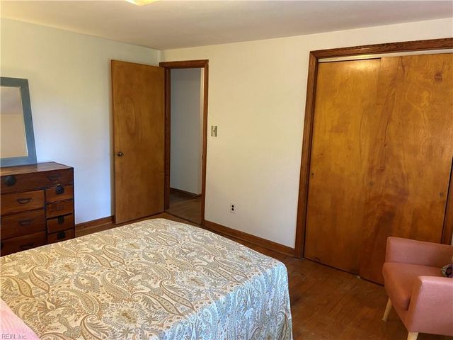 2708 N Landing RD, Virginia Beach, VA 23456