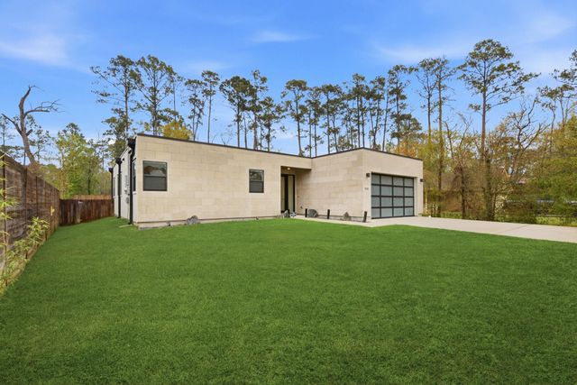 1530 Primrose Street, Conroe, TX 77385