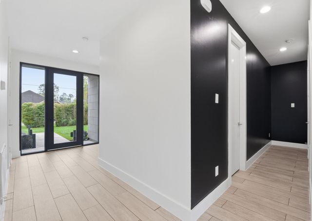 1530 Primrose Street, Conroe, TX 77385