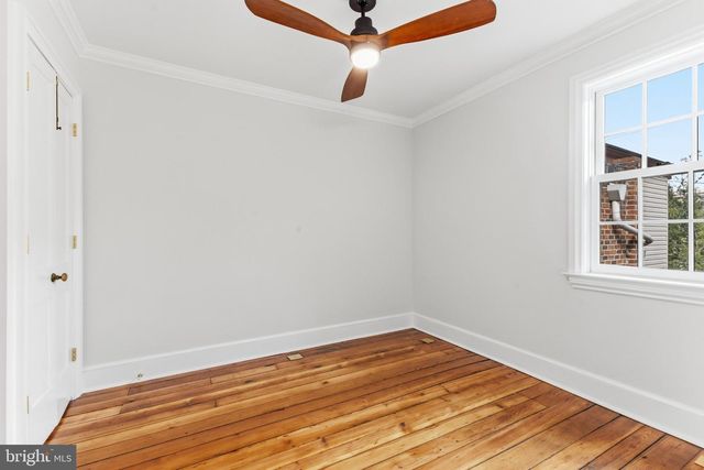 303 QUEEN ST, Alexandria, VA 22314