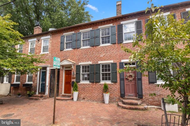 303 QUEEN ST, Alexandria, VA 22314