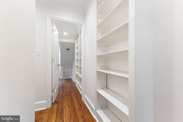 303 QUEEN ST, Alexandria, VA 22314