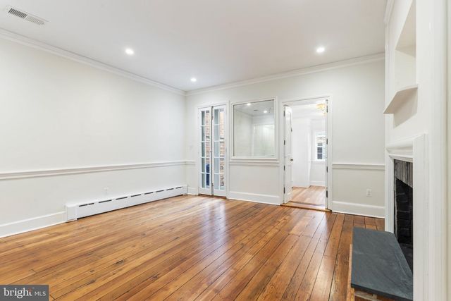 303 QUEEN ST, Alexandria, VA 22314