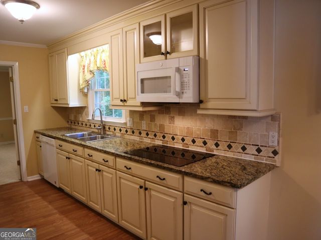 1013 Wimbledon Road, Macon, GA 31210