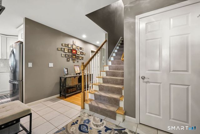 65 Henley Way 65, West Hartford, CT 06117