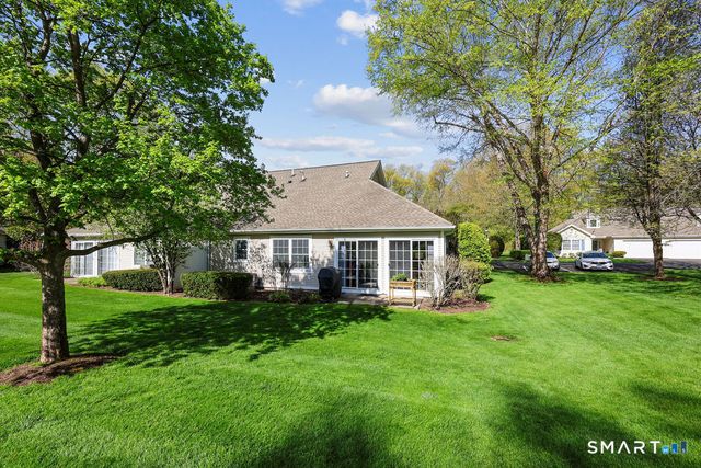 65 Henley Way 65, West Hartford, CT 06117