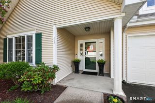 65 Henley Way 65, West Hartford, CT 06117