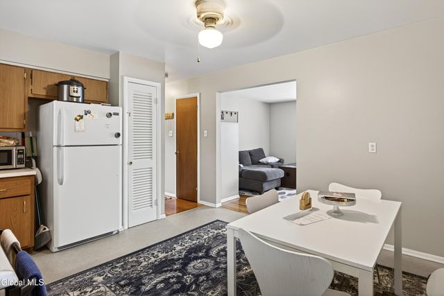 7 Apple Blossom Lane, Colonie, NY 12205