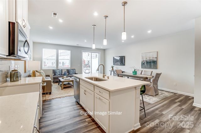 7509 Hodges Meadow Lane, Charlotte, NC 28213