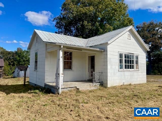 3975 JAMES MADISON HWY, Fork Union, VA 23055