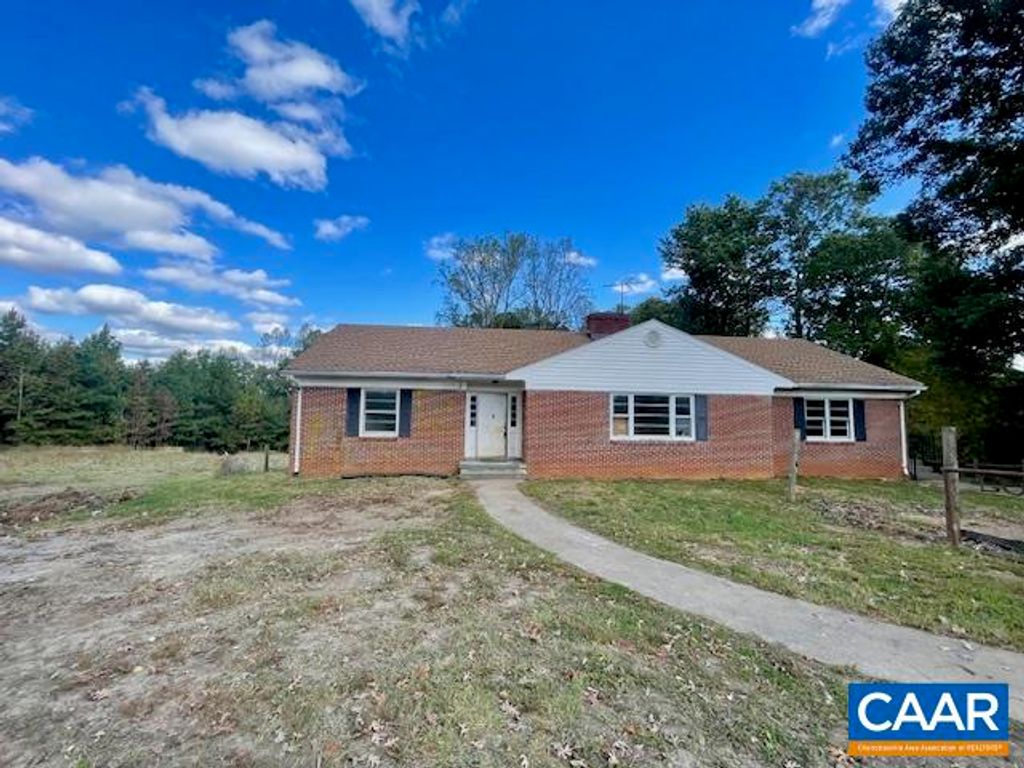 3975 JAMES MADISON HWY, Fork Union, VA 23055